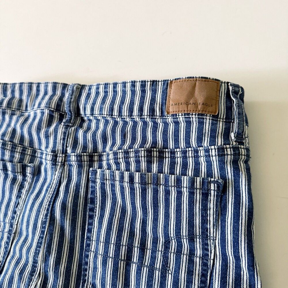 American Eagle 10 Hi-Rise Shortie Blue Stripe Denim Shorts Next Level Stretch - Picture 2 of 13